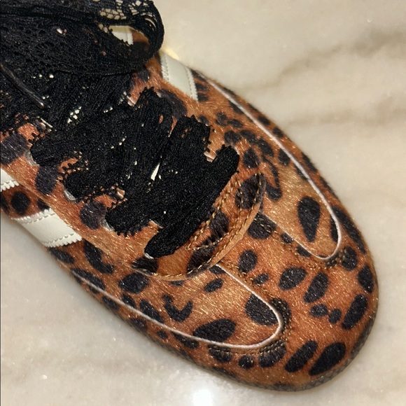 Adidas Leopard Print Sneakers with Orange Laces / Black Laces - Picture 5 of 9
